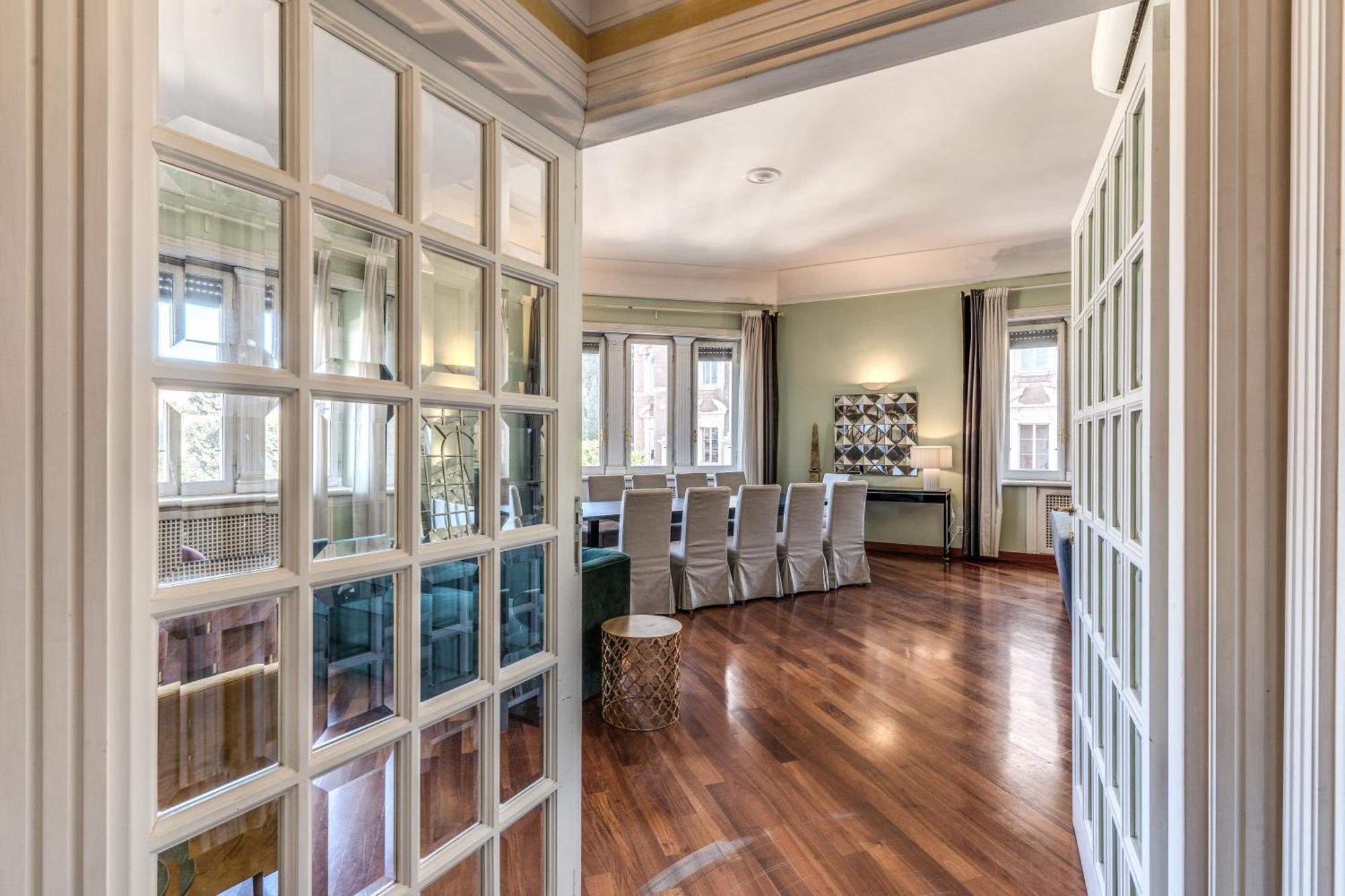 Downtown Srl - Imperial Panorama Penthouse *